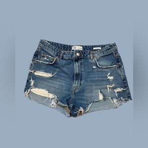 Zara jean cut off shorts. Size 12.